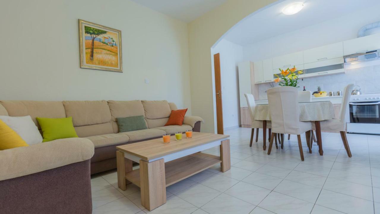 Apartment "Andrea" Split Kültér fotó